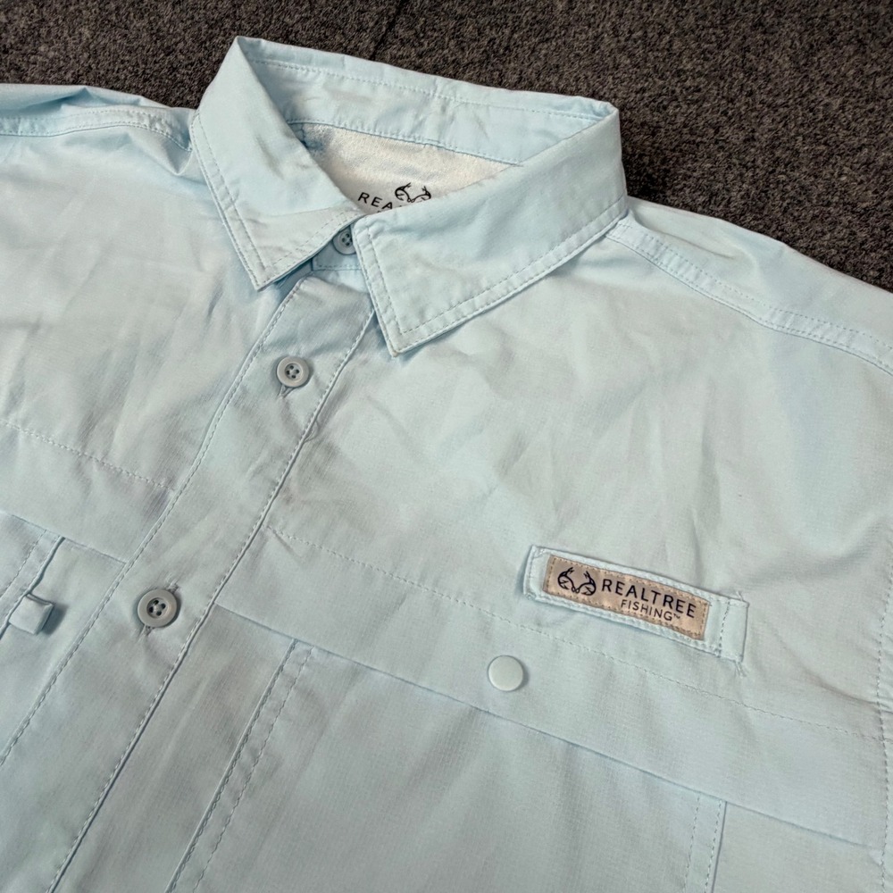 Realtree Fishing Mens Size Large Blue Short Sleeve Ventilated Button Down Shirt